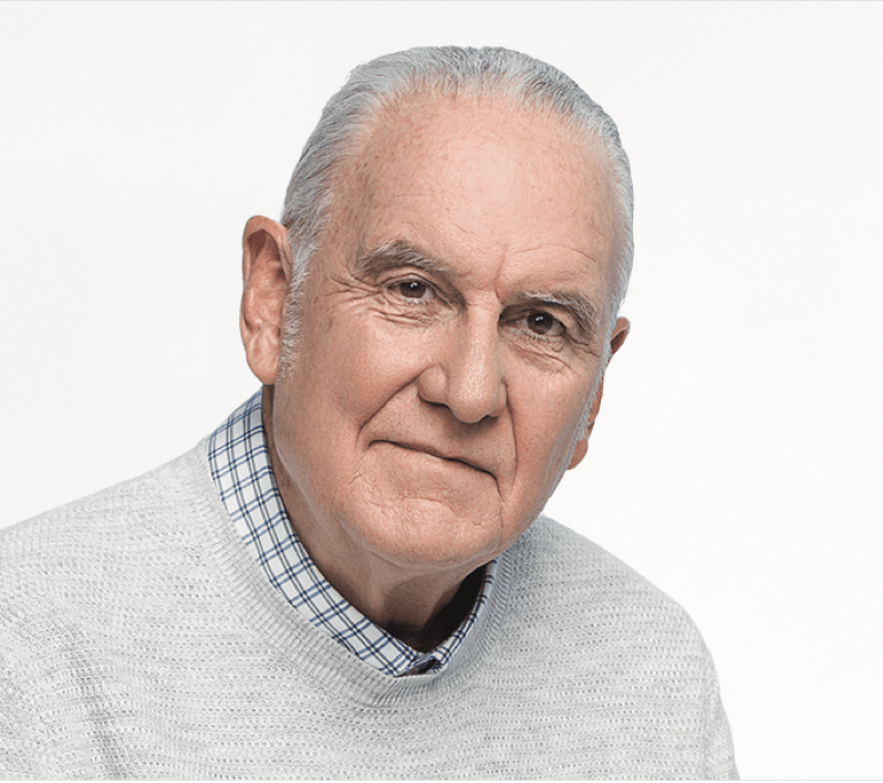 Headshot of a male representing
TECARTUS® patient.